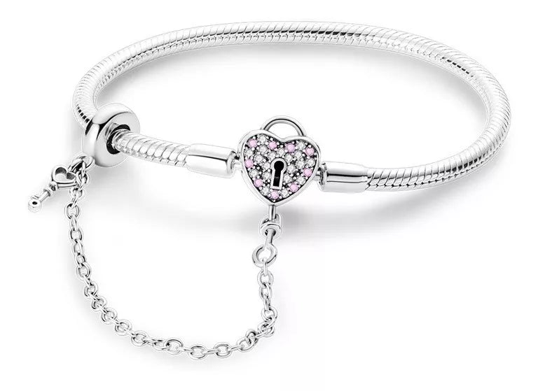 Cadena Corazón con Llave